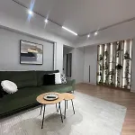 Chanttal Luxury - Amzei Lägenhet