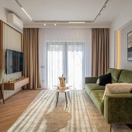 Chanttal Luxury - Amzei Bucharest