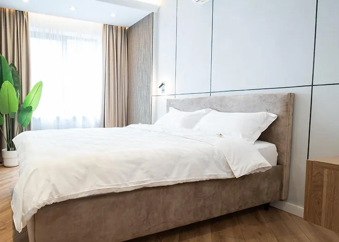 Chanttal Luxury - Amzei *