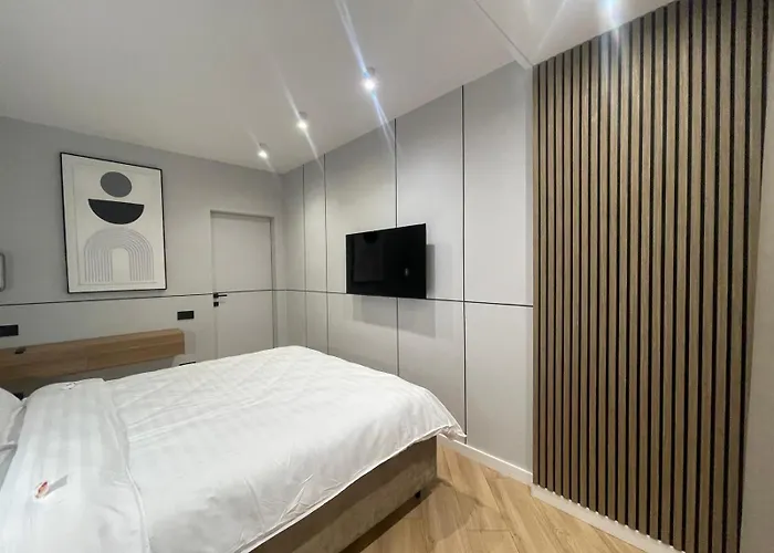 Chanttal Luxury - Amzei *