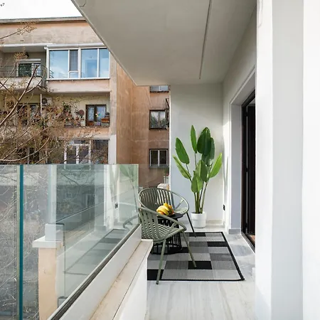 Chanttal Luxury - Amzei Апартаменты Бухарест